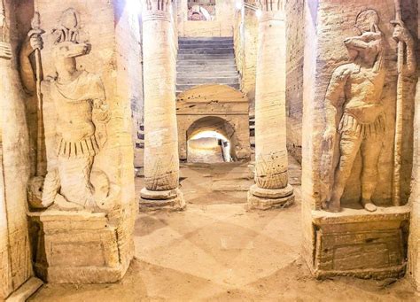  Kom El Shoqafa Catacombs: Bí ẩn Lịch Sử Và Nghệ Thuật Thác Mặt