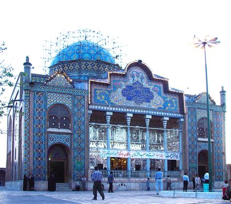 Shahzadeh Shrine - Biểu tượng kiến trúc Seljuk tinh xảo và lịch sử đầy bí ẩn!